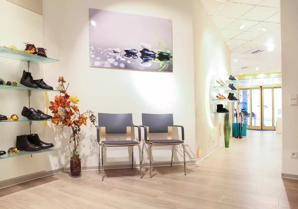 alt "Geschichte Verkaufsraum Komfortschuhe Feiler Deggendorf"